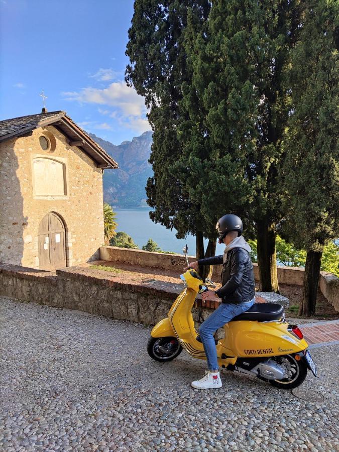 Residenza Laurum Mandello del Lario Buitenkant foto
