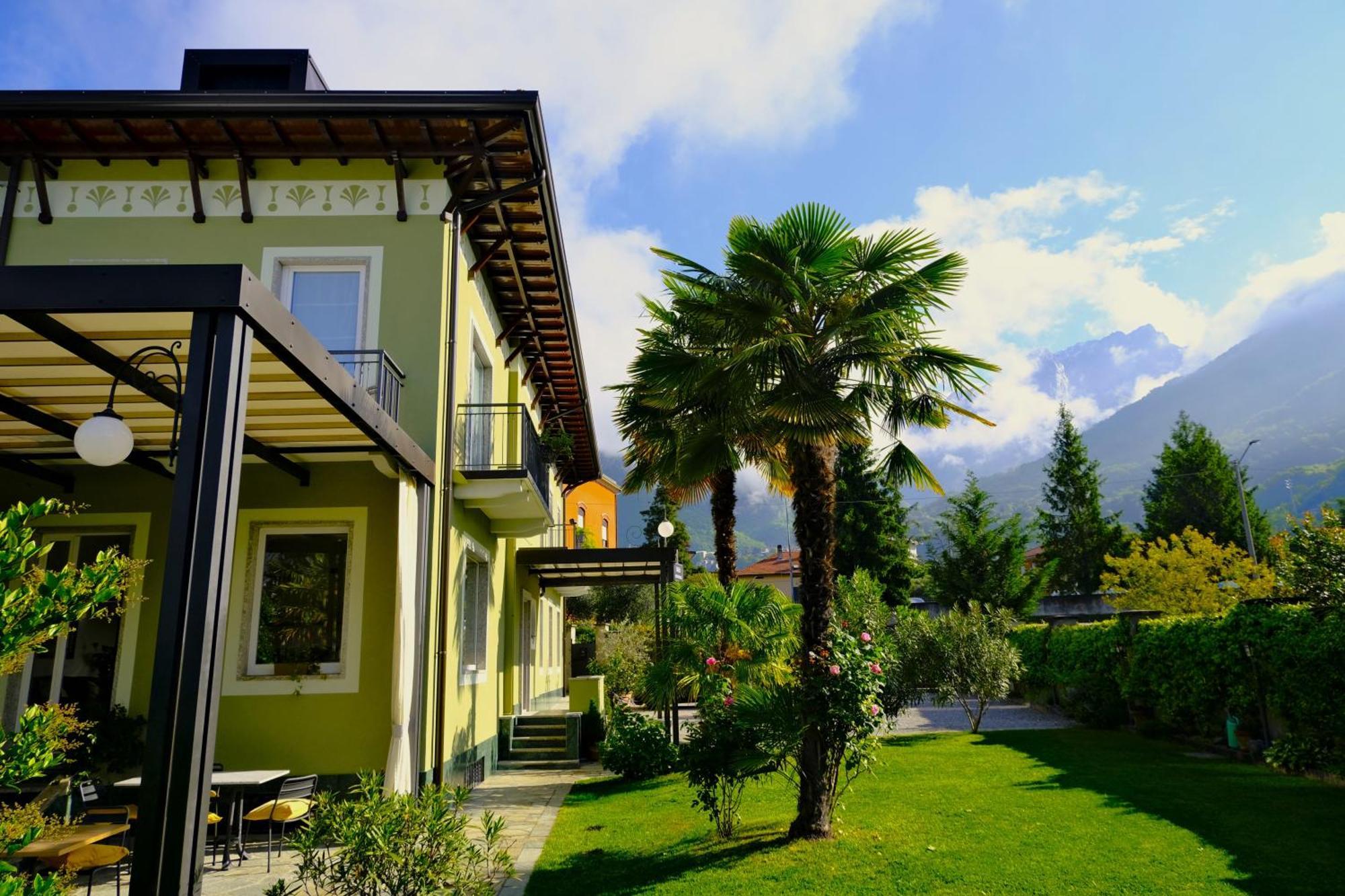 Residenza Laurum Mandello del Lario Buitenkant foto